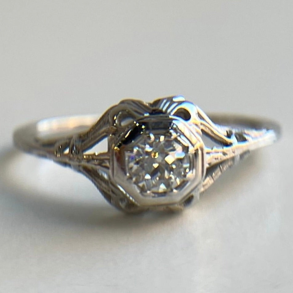 .25 ct 18k Art Deco Engagement Ring