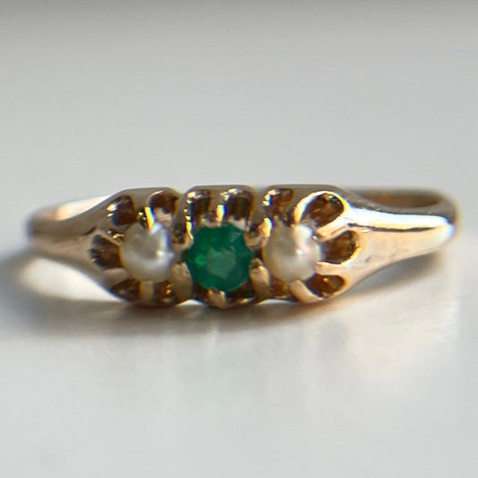 10k Emerald & Pearl Ring