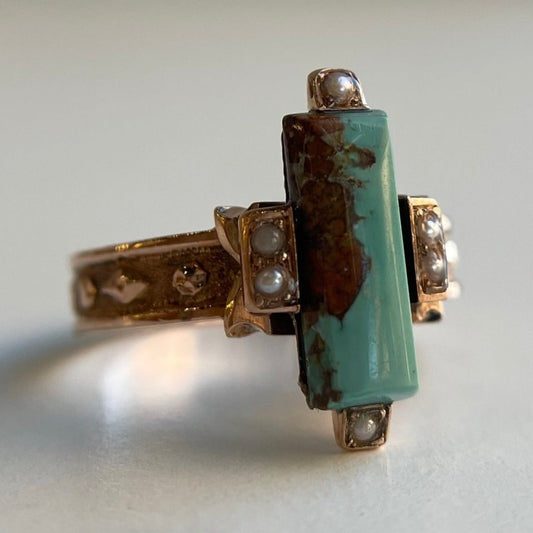 10k Vintage Turquoise & Seed Pearl Ring
