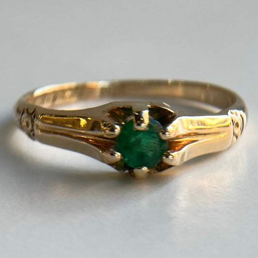 1909 Vintage Emerald Ring